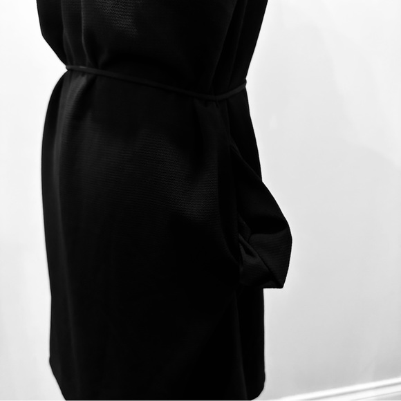 Women’s RW & Co. Sleeveless Dress with Pockets and Adjustable Straps in Black, M - Picture 5 of 7